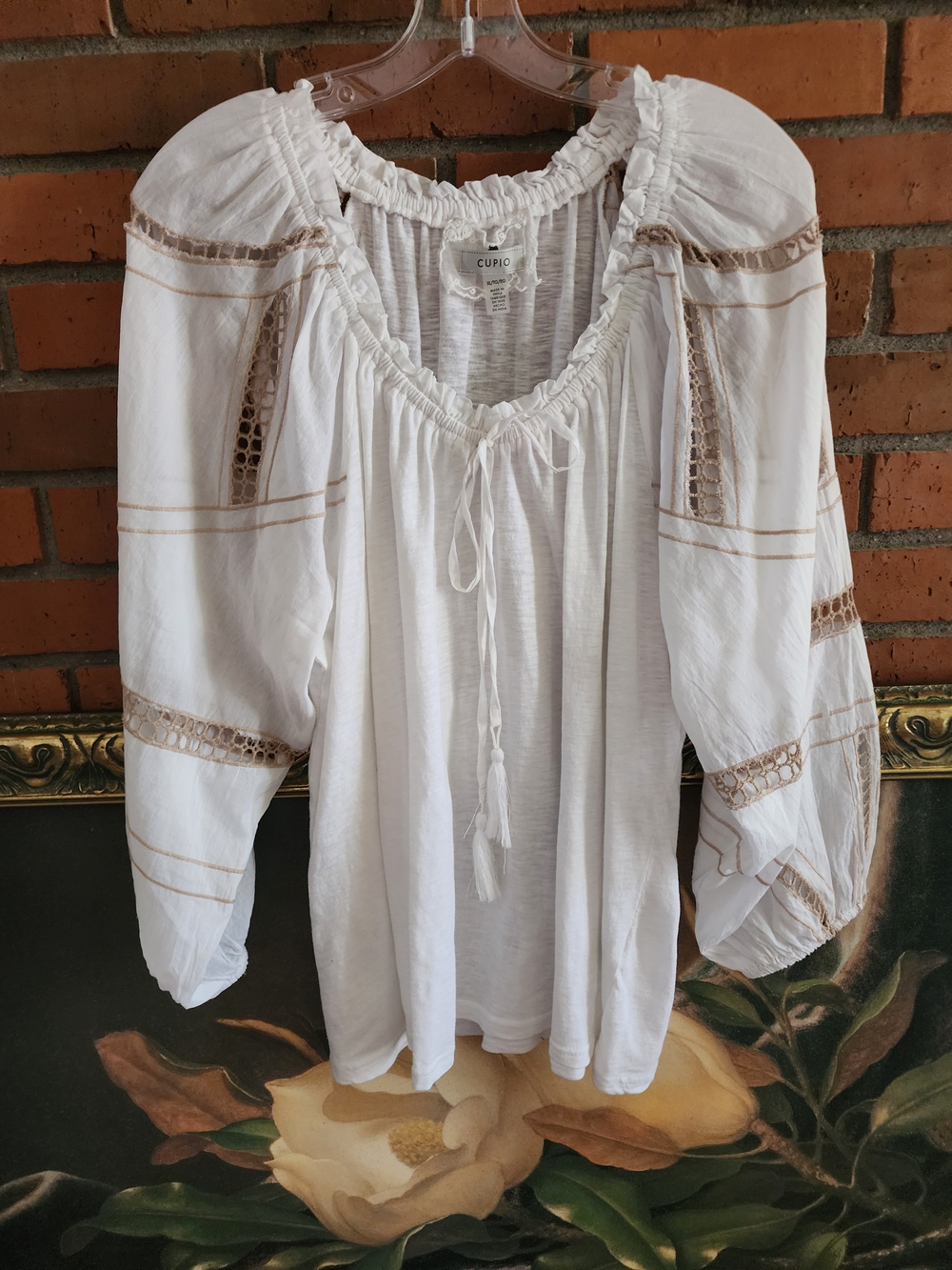 Cupio White Boho Peasant Blouse with Tan Lace Accents